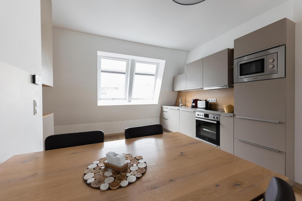 Nadland Apartment Wehlistrasse Vienna Esterno foto