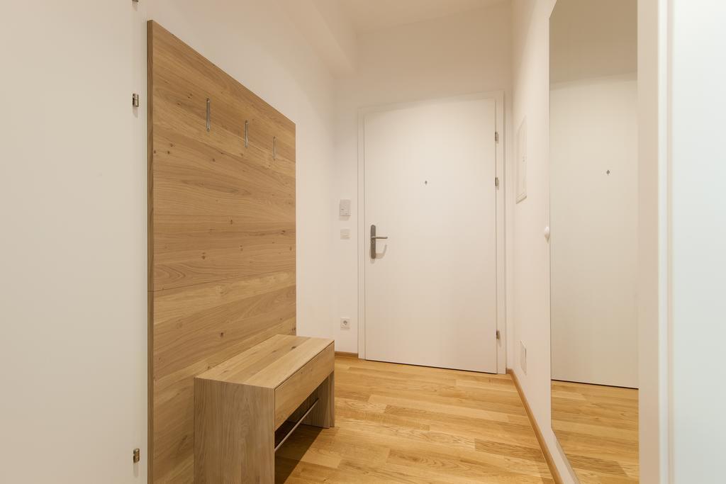 Nadland Apartment Wehlistrasse Vienna Esterno foto